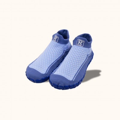 Juniorské ponožkoboty - měkké, teplé a bezpečné pro vaši chůzi